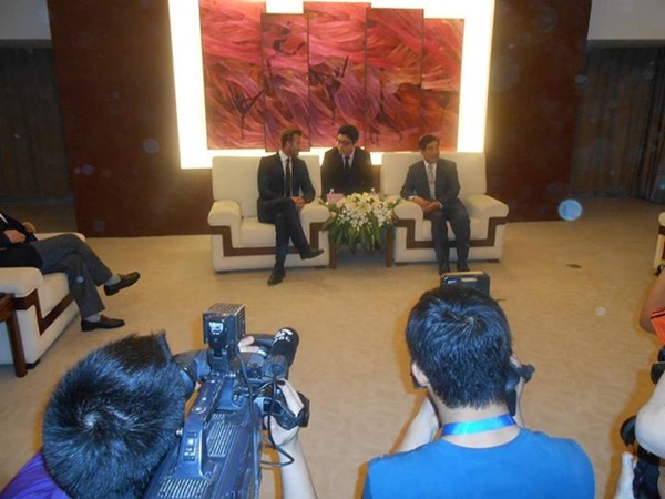 Beckham được chào đón nồng nhiệt tại Trung Quốc 11