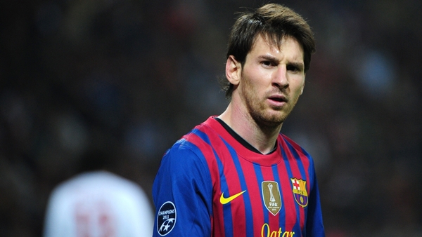 Hài hước: Đi tìm kiểu tóc "chất chơi" nhất cho Messi 3