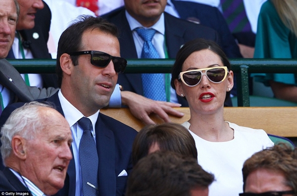Ch&ugrave;m ảnh: Chung kết Wimbledon v&agrave; sự xuất hiện của những người nổi tiếng 7
