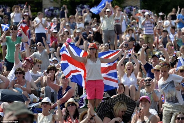 Chùm ảnh: Chung kết Wimbledon và sự xuất hiện của những người nổi tiếng 1