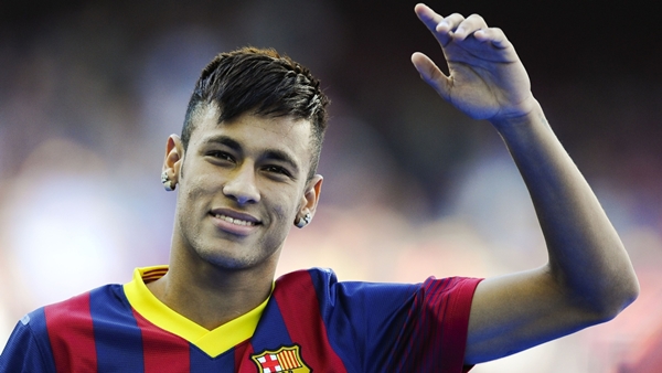 Neymar được khen là “đẹp trai” và là “chàng rể tốt” 3