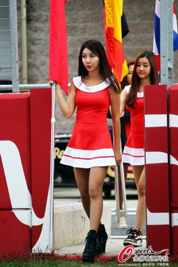 Chiêm ngưỡng dàn "chân dài" xinh đẹp tại đường đua F1 Hàn Quốc 3