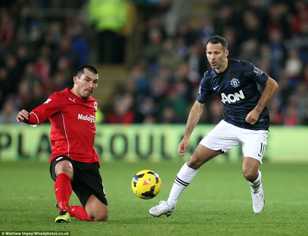 Ryan Giggs tròn 40 tuổi: Huyền thoại bất diệt của sân Old Trafford 36