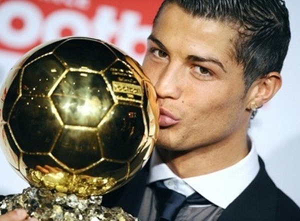 Rò rỉ thông tin Cristiano Ronaldo giành Quả bóng Vàng 2013 3