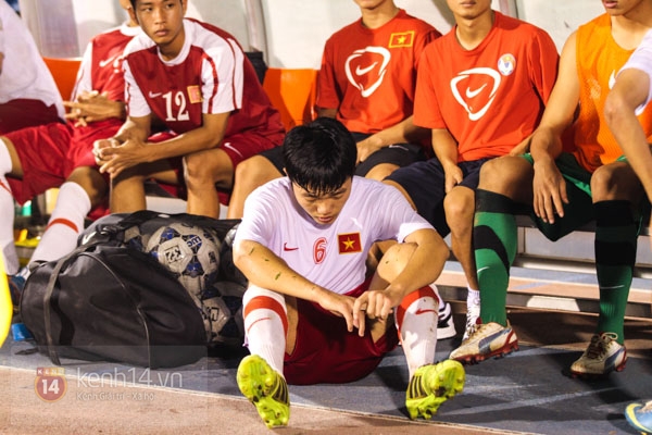 Chùm ảnh nỗi thất vọng của U19 Việt Nam sau trận thảm bại trước U19 Nhật 3