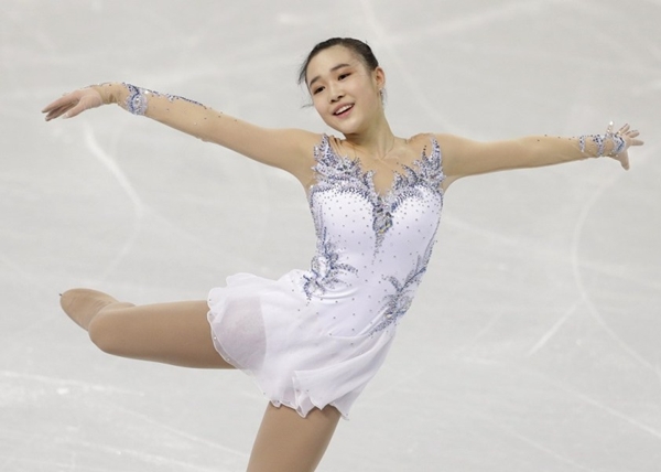 Ấn tượng với hot girl 17 tuổi của làng trượt băng Hàn Quốc 2
