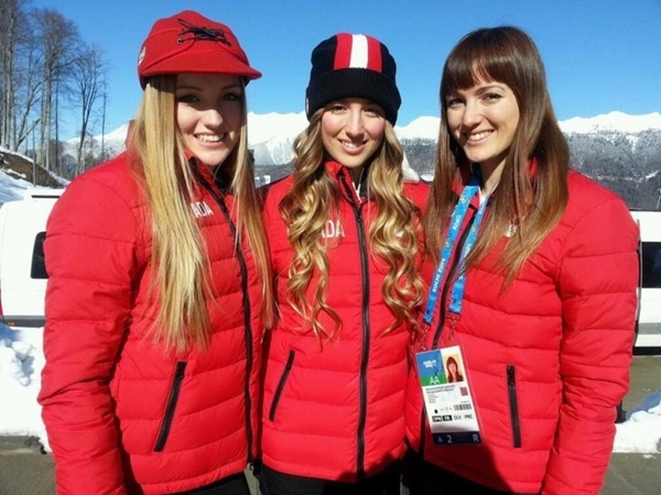 Ngắm nhan sắc 3 chị em xinh đẹp tại Olympic Sochi 4