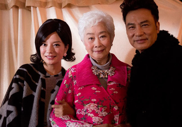 Luhan, Trần Nghiên Hy góp mặt cùng dàn sao "khủng" trong phim Tết 14