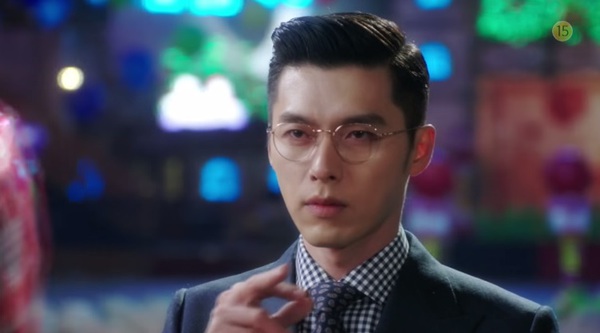 Hyun Bin to tiếng nạt nộ Han Ji Min trong thang máy 3