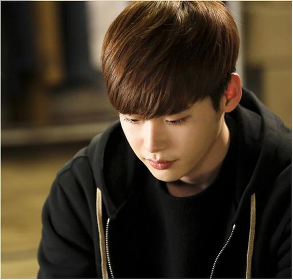 "Pinocchio": Lee Jong Suk tận tình chăm sóc Park Shin Hye 3