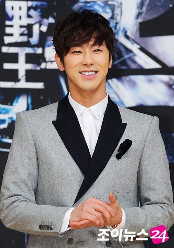 Yunho (DBSK) hớn hở vì sắp "lên đời" 2