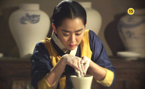 "Nữ thần lửa" Moon Geun Young hao hao giống Dae Jang Geum  3