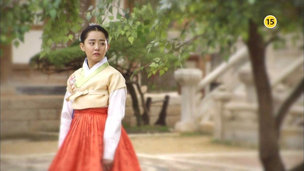 "Nữ thần lửa" Moon Geun Young hao hao giống Dae Jang Geum  6