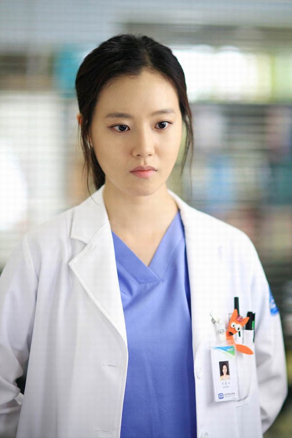 "Nữ b&aacute;c sĩ thi&ecirc;n thần" Moon Chae Won 6