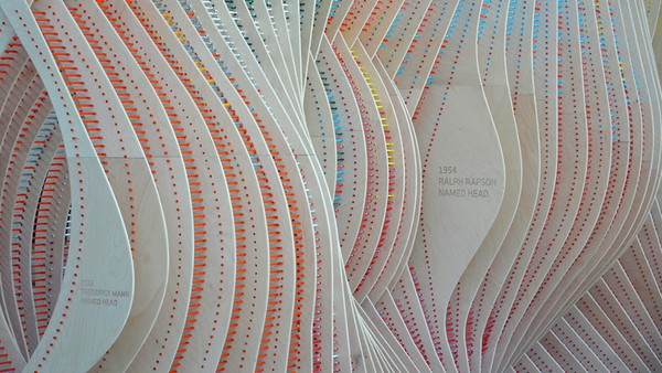 Mô hình kiến trúc kỳ công được làm bằng 8.000 chiếc bút chì 4