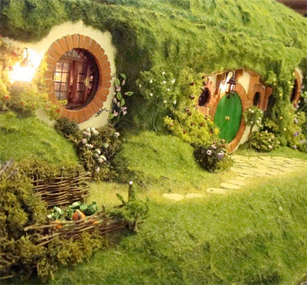 Tham quan ngôi nhà Hobbit phiên bản đồ chơi 10