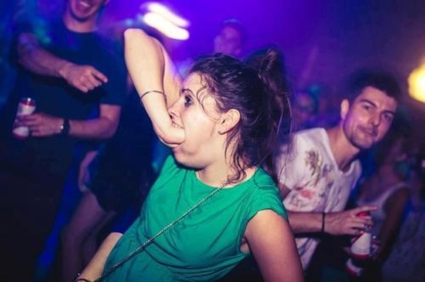 41 t&igrave;nh huống "dở kh&oacute;c dở cười" c&oacute; lẽ bạn chưa thấy ngo&agrave;i đời 18