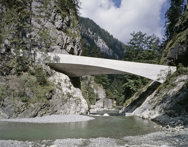 Tổng hợp 10 cây cầu có kiến trúc đẹp nhất trong năm 2013 1