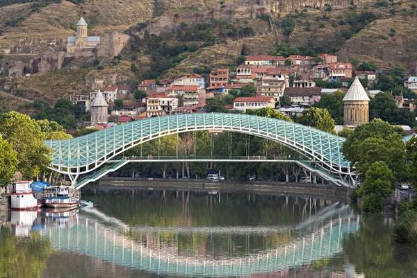 Tổng hợp 10 cây cầu có kiến trúc đẹp nhất trong năm 2013 19