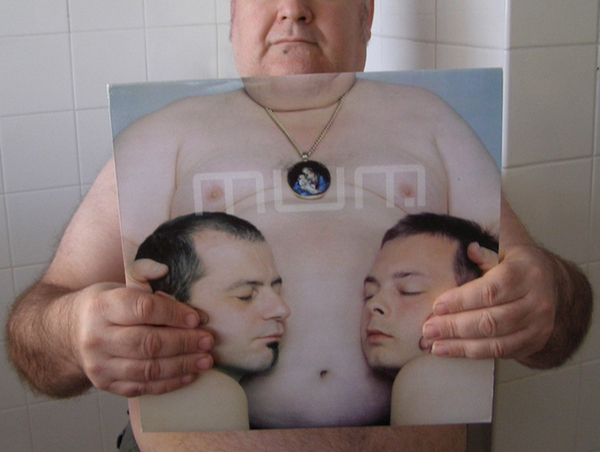 Th&iacute;ch th&uacute; với những bức h&igrave;nh gh&eacute;p mặt v&agrave;o đĩa CD vui nhộn 10