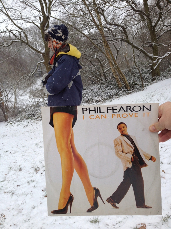 Th&iacute;ch th&uacute; với những bức h&igrave;nh gh&eacute;p mặt v&agrave;o đĩa CD vui nhộn 12