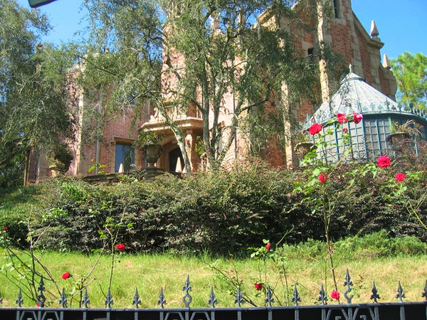 15 điều th&uacute; vị c&oacute; thể bạn chưa biết về Disneyland 18