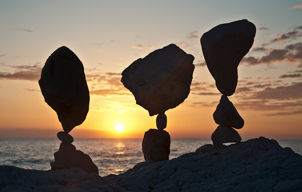 Chiêm ngưỡng những viên đá được sắp xếp chồng lên nhau vô cùng nghệ thuật 12