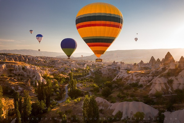 Mơ màng khung cảnh khinh khí cầu trên những ngọn núi tại Thổ Nhĩ Kỳ 4