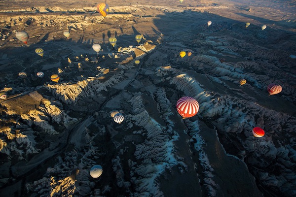 Mơ màng khung cảnh khinh khí cầu trên những ngọn núi tại Thổ Nhĩ Kỳ 5