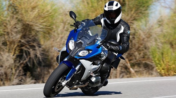 BMW R1200RS 2015: Xe đường trường thể thao mang dáng siêu môtô 1