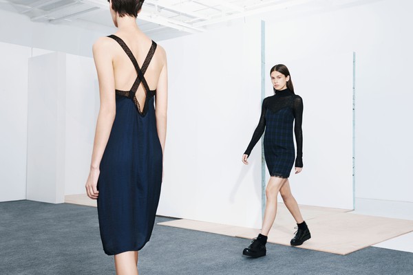 Ngắm lookbook th&aacute;ng 10 đẹp "m&ecirc; mẩn" của Zara & Nasty Gal 1