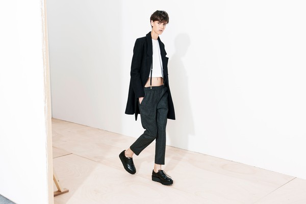 Ngắm lookbook tháng 10 đẹp "mê mẩn" của Zara & Nasty Gal 12