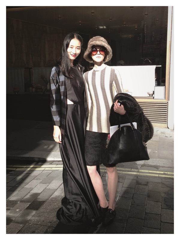 Huyền Trang dự show thời trang London với street style siêu chất 6