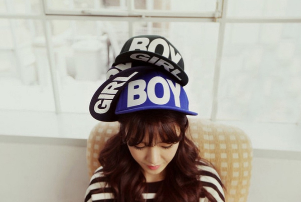 Boy Snapback - Chiếc mũ "mê hoặc" Hà Hồ, Ngọc Trinh & Angela Phương Trinh 1