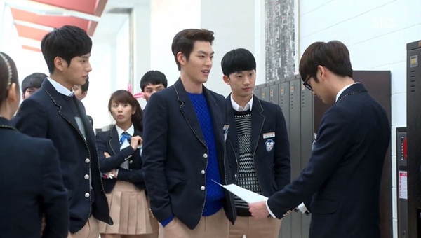 "Zoom in" phong cách của thiếu gia ngang tàng Choi Young Do - The Heirs 25