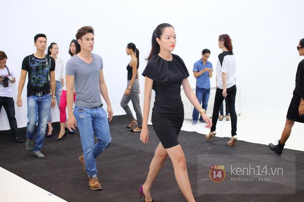 Đột nhập buổi tổng duyệt trước thềm Elle Fashion Show 2014 7