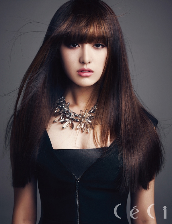 Suzy c&ugrave;ng sao "The Heirs" tiếp tục ghi dấu ấn tr&ecirc;n tạp ch&iacute; 8