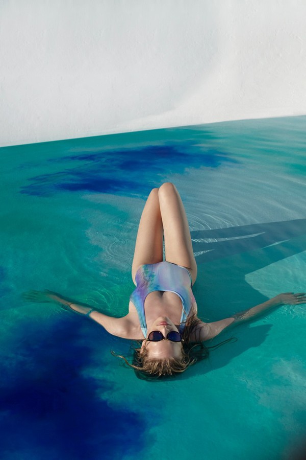 "Bỏng mắt" giữa ngày hè với loạt lookbook bikini siêu hot 32