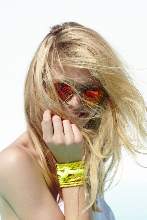 "Bỏng mắt" giữa ngày hè với loạt lookbook bikini siêu hot 21