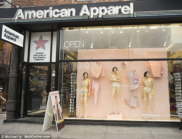 American Apparel bị la ó vì sử dụng manơcanh quá nhạy cảm 1