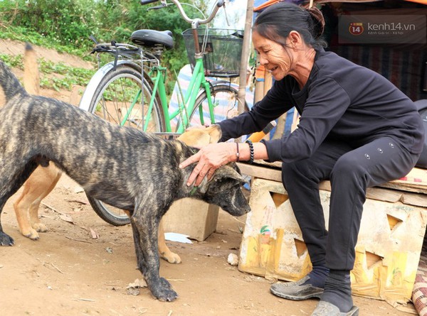 Chuyện tình đẹp của ông lão “nhặt” được vợ, 45 năm sống trôi dạt ở Hà Nội 11