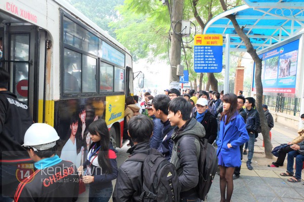 Nữ sinh Hà Nội nói gì về việc thí điểm tuyến xe buýt riêng cho phụ nữ? 5
