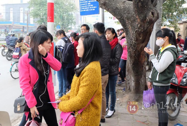 Nữ sinh Hà Nội nói gì về việc thí điểm tuyến xe buýt riêng cho phụ nữ? 7
