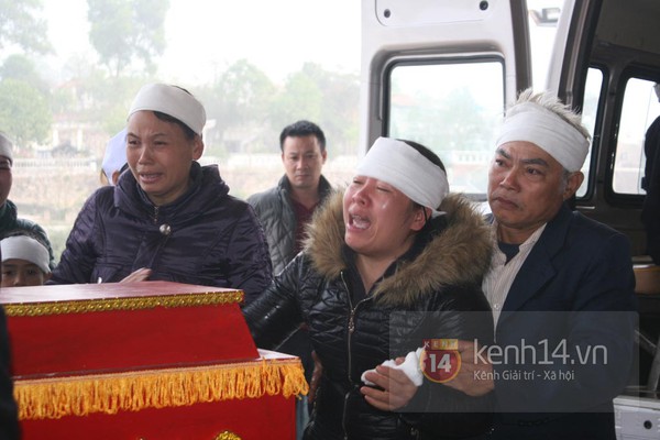 "Sang thế giới b&ecirc;n kia, mong Loan v&agrave; Vượng m&atilde;i m&atilde;i b&ecirc;n nhau" 4