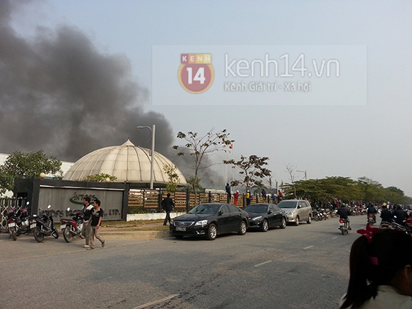 Cháy lớn tại Khu công nghiệp Yên Phong - Bắc Ninh 3