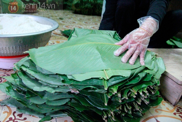 Choáng với "cao thủ" gói một chiếc bánh chưng chưa đầy 30 giây 3