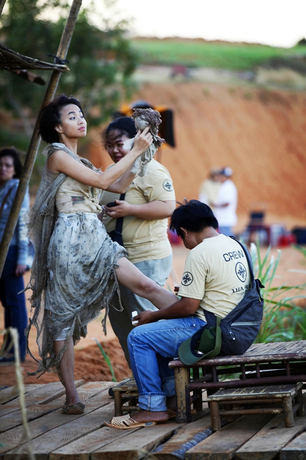 Giải thưởng "quái chiêu" cho các Miss Điện ảnh Việt 2013 27