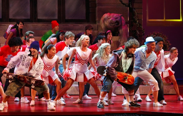 Sắp có nhạc kịch "High School Musical" phiên bản Việt 4