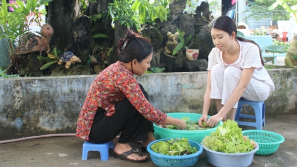 Người đẹp "bấy-bi à" bị hủy nhan vì mạo danh lừa đảo trong phim mới 6