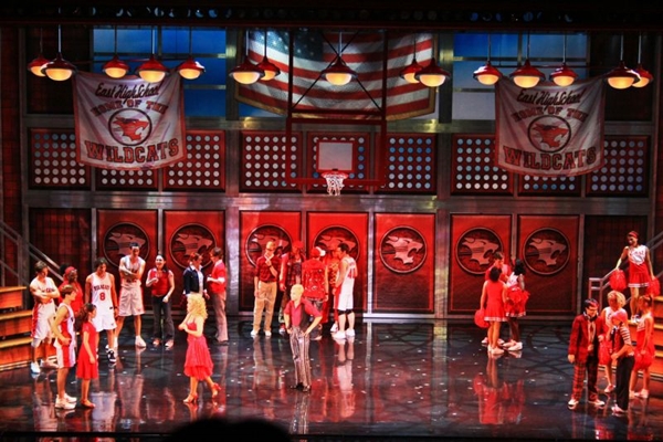 Sắp có nhạc kịch "High School Musical" phiên bản Việt 2